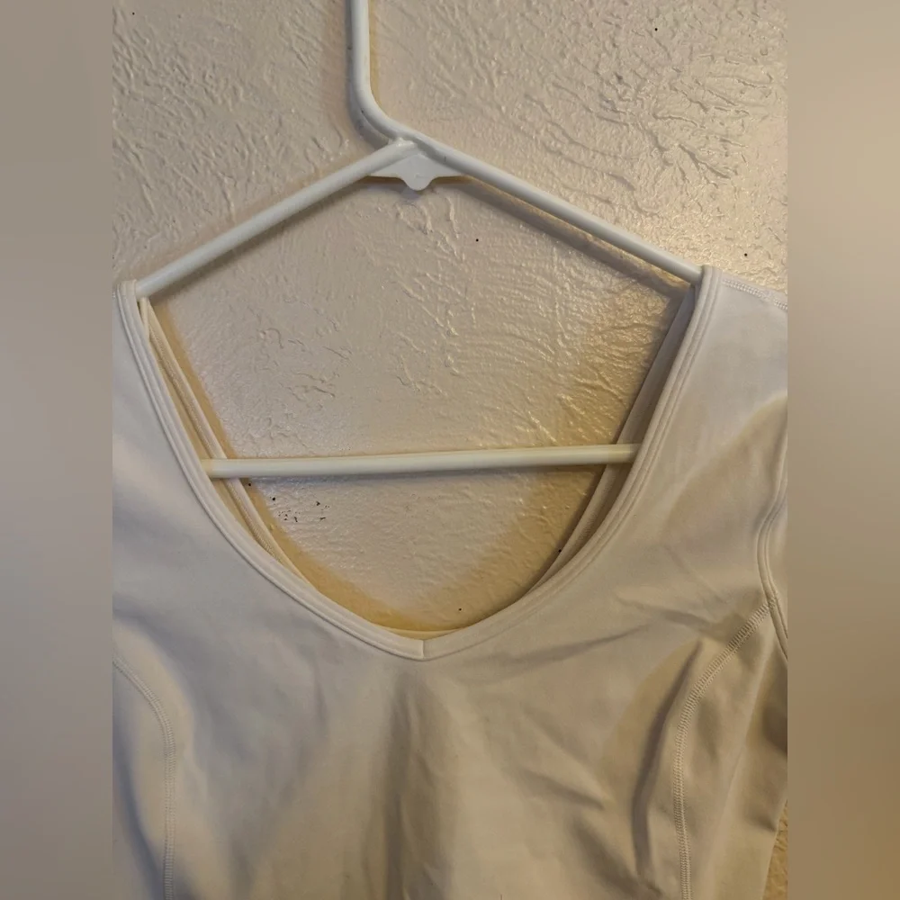 Lululemon Align tee